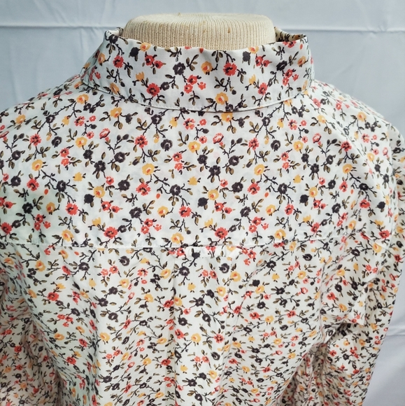 Banana Republic Large - Picture 7 of 9